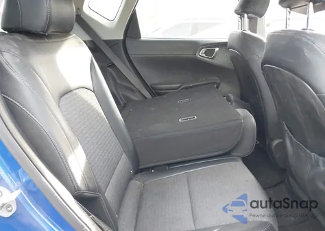 2020 Kia Soul Ex z USA, uszkodzony, nr VIN KNDJ33AU7L7110179